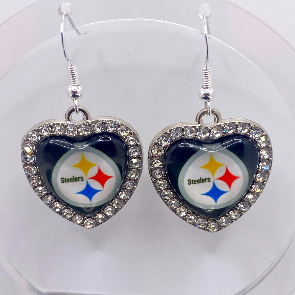 Pittsburg Steelers crystal heart shaped silver tone with sterling silver hooks